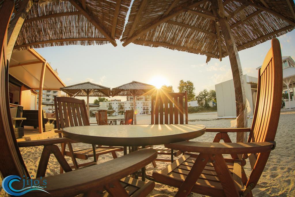 Jijo'S Hotel Мамая Екстериор снимка